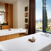 Boulevard Side Hotel 