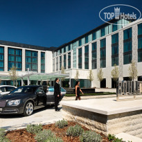 Boulevard Side Hotel