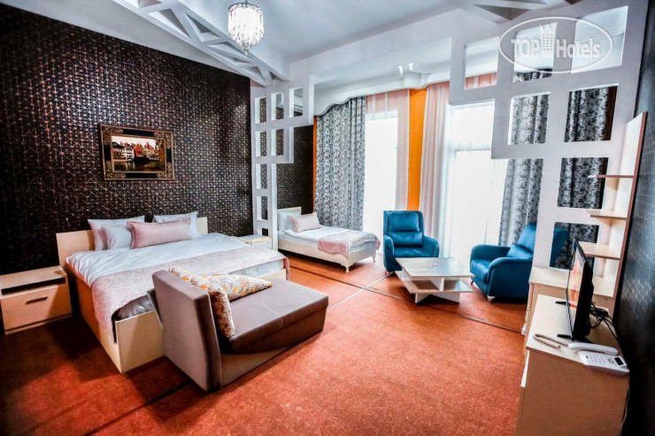 Hotel photo Nine Hotel 4*