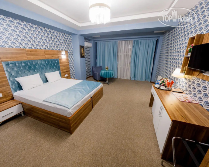 Royal Sapphire Hotel