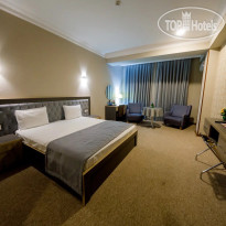 Royal Sapphire Hotel 