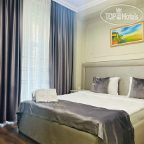 Parliament Hotel & Restaurant 