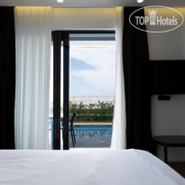 Sea Breeze White Villas 