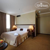Smith Hotel 