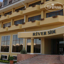Hotel River Side