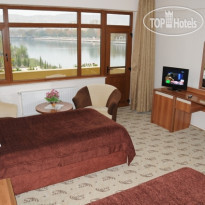 Hotel River Side