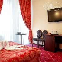 Manhattan Hotel & Restaurant