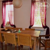 JR's House hostel