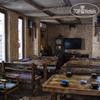 Golden Eagle Guesthouse Кафе