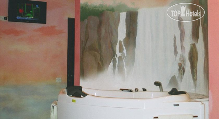 New photos from tourists Acapulco Motel 