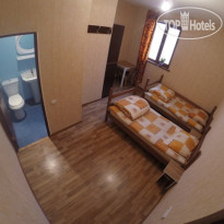 Glide Hostel