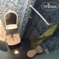 Glide Hostel