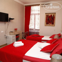 Azoyan Guest House