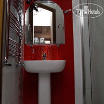 Azoyan Guest House