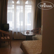 Crown Hotel