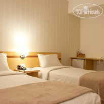 City Hotel By Picnic 