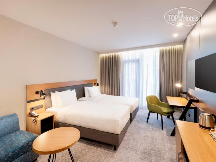 Hotelier's photos Holiday Inn Yerevan - Republic Square 5*