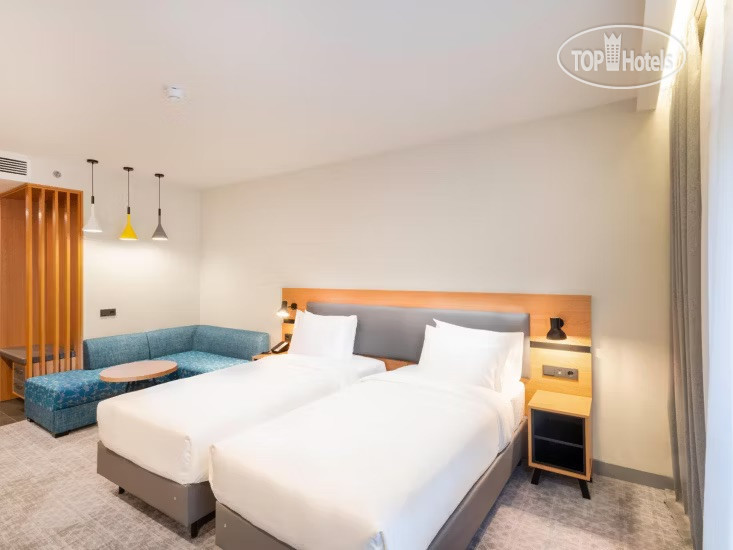 Hotel photo Holiday Inn Yerevan - Republic Square 5*