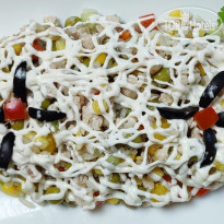 Organic House & Aquapark Салат с курицей