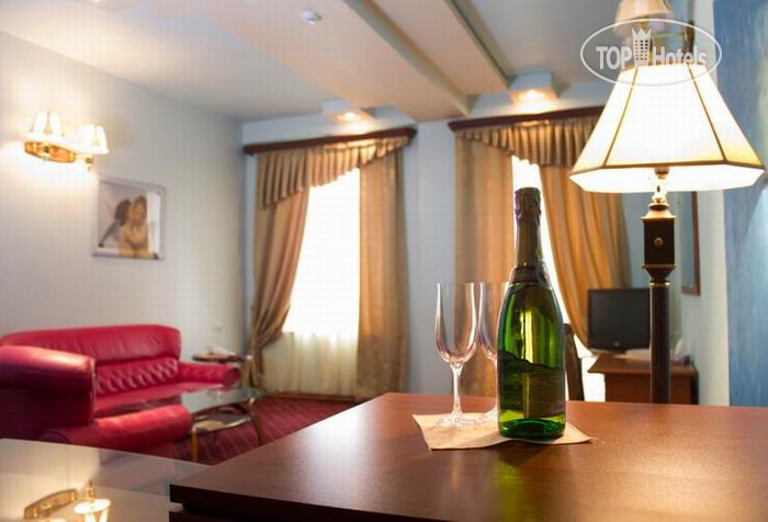 New photos from tourists Armenian Royal Palace 4*