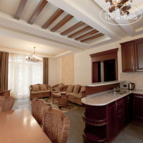 Dilijan Resort Коттедж с 4 спальнями