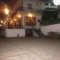 Casanova Inn