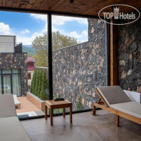 Dilijani Tun Hotel & Restaurant 