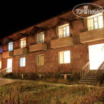 Дом творчества писателей (Writers House)