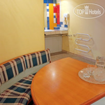 Дом творчества писателей (Writers House)
