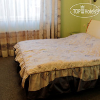 Дом творчества писателей (Writers House)