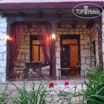 Old Tatev B&B 