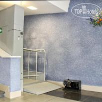 East Time Hotel 