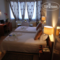 Diplomat Hotel