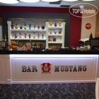 Mustang Hotel 