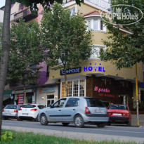TownHouse Hotel-Restaurant 