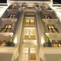 Lot Boutique Hotel 