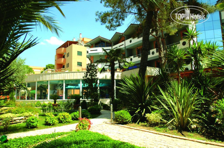 Hotel photo California 4*