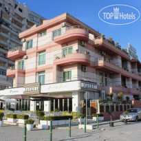 Kristal Hotel