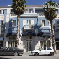 Veliera Hotel 