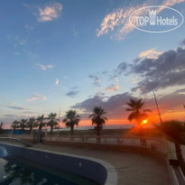 Открытый бассейн в Lotus Beach Resort 4*