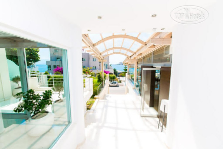 New photos from tourists Agimi and S Hotel 4*