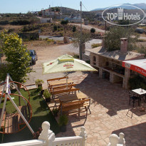 Chris Hotel 