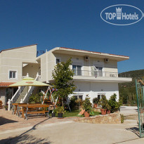 Chris Hotel 