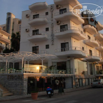 Strora Hotel 