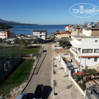 Tanis Guesthouse 