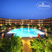 Riad Ennakhil & Spa 