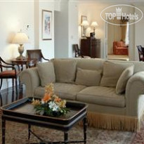 The Fairmont Hamilton Princess