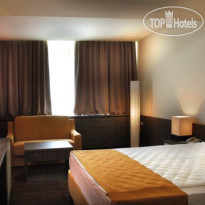 Hollywood Hotel