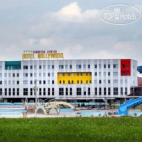 Hollywood Hotel