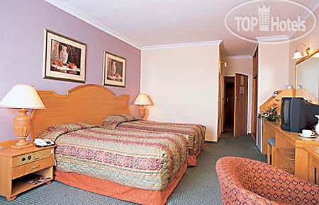 Hotel photo Safari Court 4*